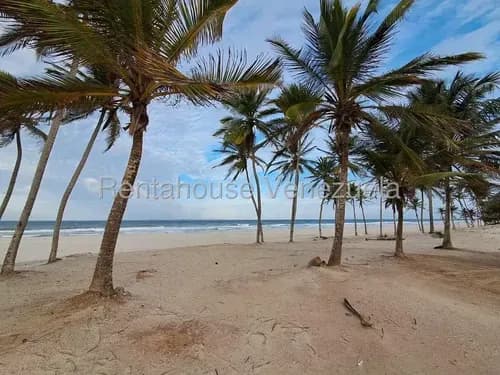 Dm Vende Terreno Potencial En Playa El Agua Isla De Margarita Venezuela