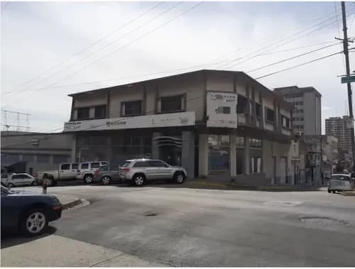 Leandro Araque Ofrece Un Local Comercial En Alquiler En Zona Norte Diseñado Para Concesionario En Alquiler En Valencia, Totalmente Operativo A 1 Cuadra De La Av. Bolivar Norte