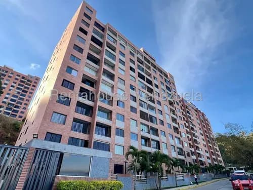 Ip Vendo Apartamento En Colinas De La Tahona, Remodelado, Hermosas Áreas Sociales Y Pozo De Agua 26-18004 Yf