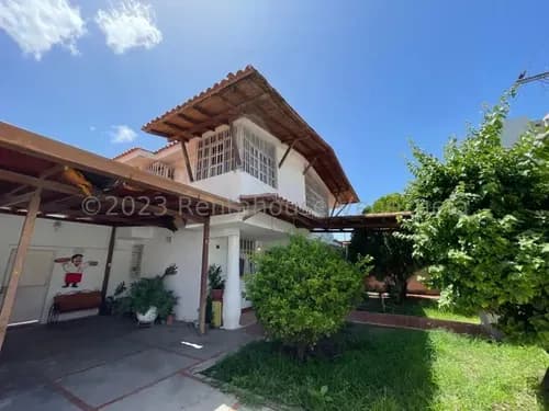Casa En Venta En San Jacinto Maracay Aragua 25-14404 Irrr