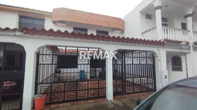 CASA EN VENTA DE DOS PLANTAS EN EL REMANSO SAN DIEGO CARABOBO
