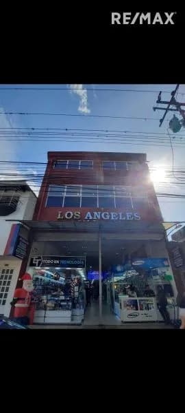 SE ALQUILA LOCAL COMERCIAL 3 EN EL EDIFICIO LOS ANGELES