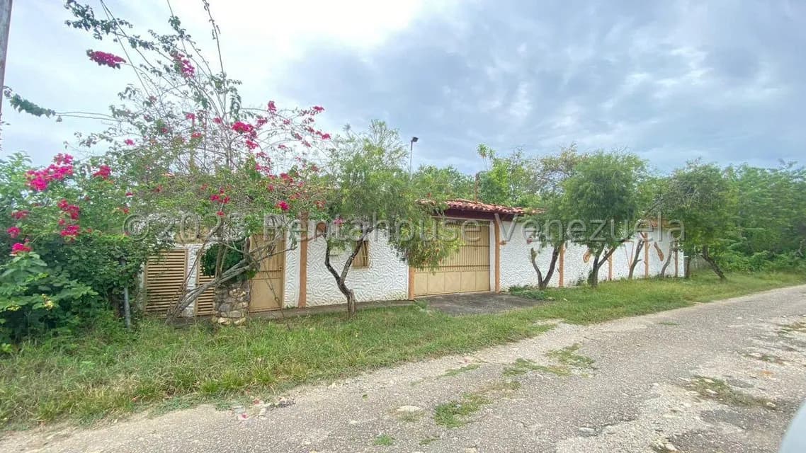 Casa (Duplex) en Venta en La Campina, Lara