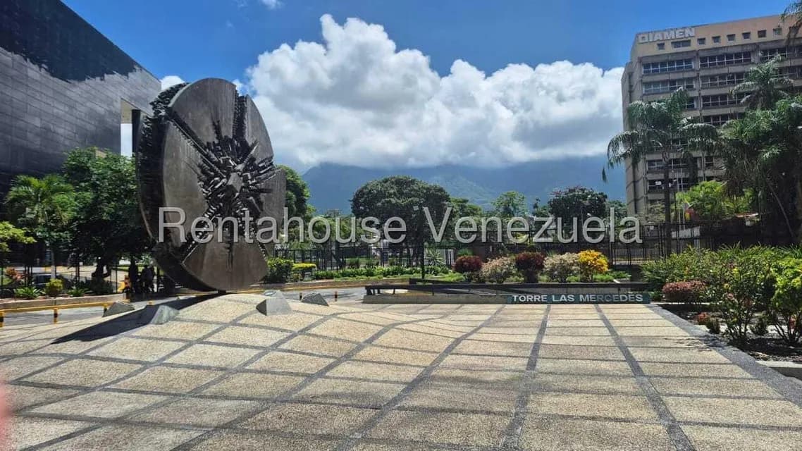 Comercial (Oficina) en Alquiler en Chuao, Distrito Metropolitano