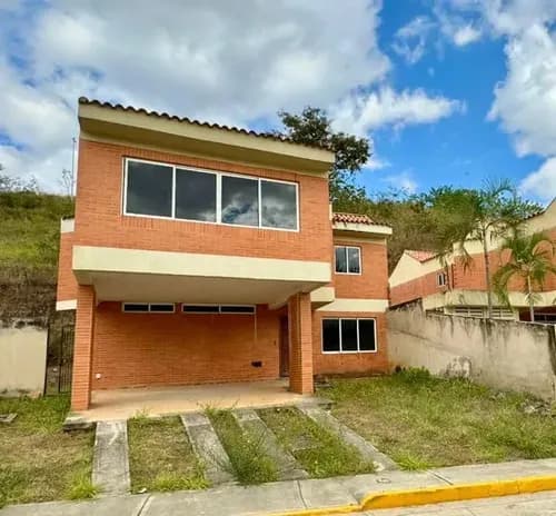 Casa En Obra Gris De Oportunidad En Guataparo: Lomas Del Country. Solo Clientes