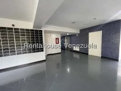 Còmodo Y Hermoso Apartamento Remodelado La Boyera 26-17086
