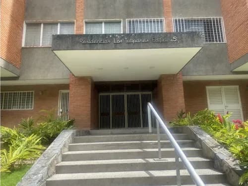 Alquilo Bello Apartamento De 96m2 En Los Palos Grandes