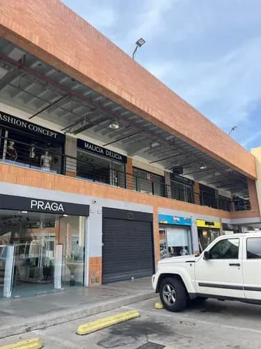 (le) Local En Venta C.c Los Jarales Carabobo