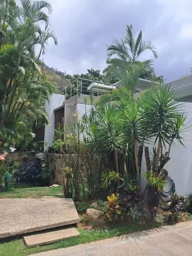 Venta/ Casa Quinta De Lujo/ Los Chorros