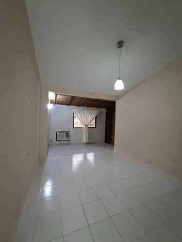 Lorena Inojosa Ofrece En Alquiler Casa-quinta Elc-162 De 2 Plantas Ubicada En La Urbanización El Bosque, Valencia, Carabobo.. **clientes Directos**