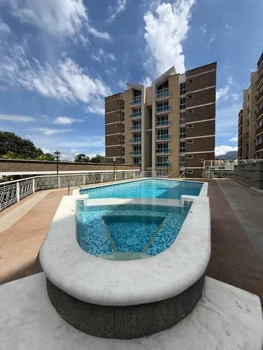 Apartamento En Valencia , Piedra Pintada , Trigal Norte , Resd Titanium Suite. Ag / 0a62esc