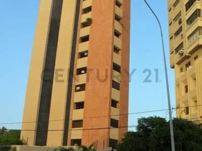 Apartamento en alquiler en Edificio Bella Vista Plaza. Maracaibo