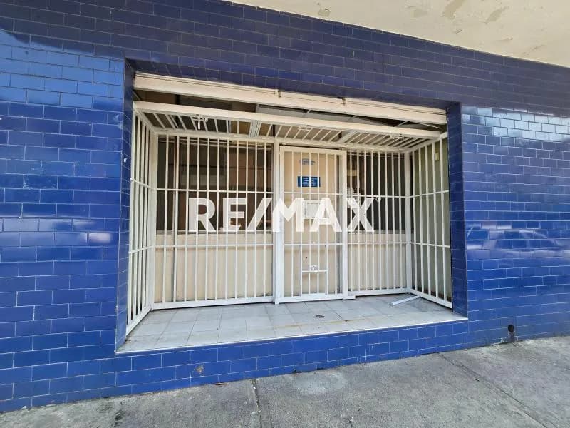 LOCAL COMERCIAL #L1 EN ALQUILER. ZONA CENTRICA.