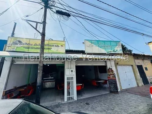 Raíza Suárez Vende 2 5 1 4 9 0 9 Local Comercial De 140mts Con Platabanda Lista Para Hacer Un Deposito, Servicio Eléctrico Y Agua Constantes, 2 Baños, Centro De Barquisimeto