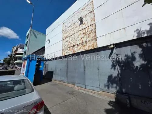 Local / Deposito Comercial ( 2 Niveles ) Alquiler Catia ( En Plena Avenida Sucre ) Mls - 26-11466