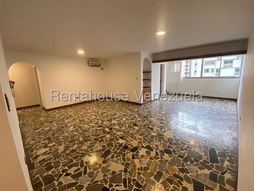 Apartamento (1 Nivel) en Venta en La Urbina, Distrito Metropolitano