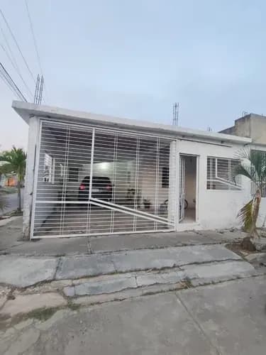 Se Vende Casa: Ubicada En Flor Amarillo, Araguaney. Valencia - Carabobo Fcaballero