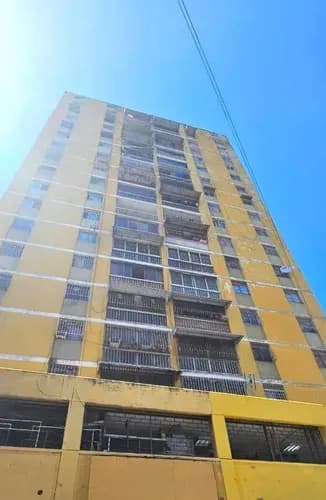 Cómodo Apartamento En La Parroquia Santa Rosalía A Una Cuadra De La Av. Lecuna