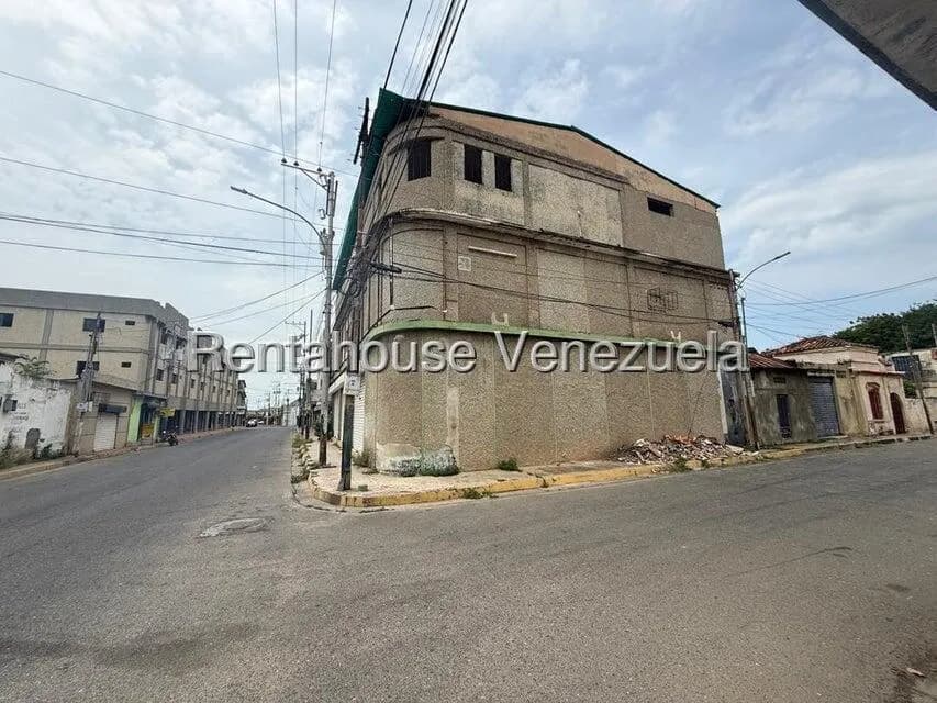 Comercial (Local Comercial) en Alquiler en Casco Central, Zulia
