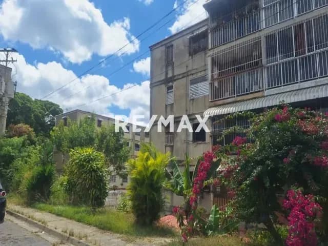 Apartamento en Alquiler Caricuao