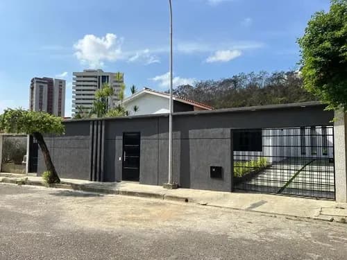 Angelica Rivas Vende Casa En Calle Cerrada, Urb. Prebo Ii, Valencia Vzla