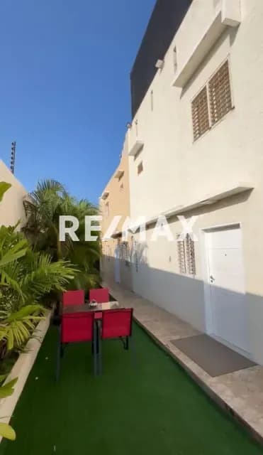TOWNHOUSE EN VENTA EN VILLA RAILEN, ZONA NORTE