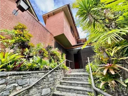 Se Vende Casa 710m2 3h+2s+anexo/4p San Román