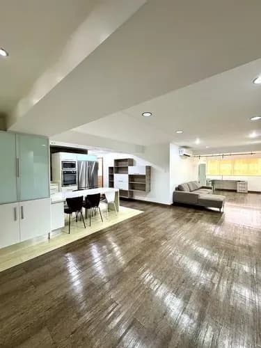 Alquiler De Amplio Y Excelente Apartamento Amoblado La Trigaleña