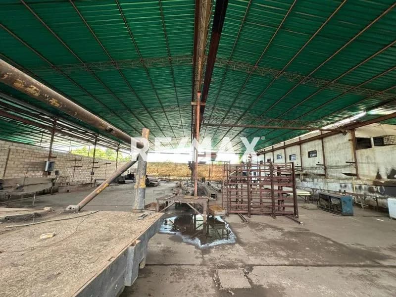 ALQUILA GALPON BARRIO BOLIVAR circunvalación 3