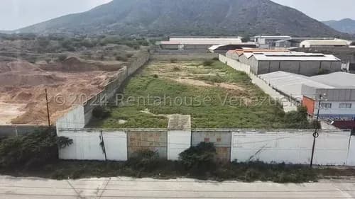 Marydoll Mogollón Vende Terreno En Zona Industrial 2,barquisimeto-lara