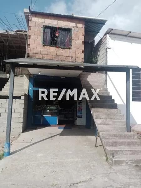 En venta CASA Doble Propósito San Rafael de Cordero
