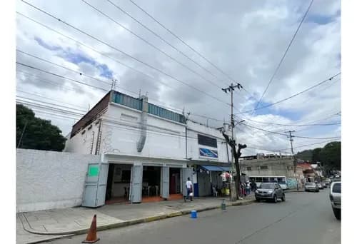 En Alquiler O Venta Galpon Industrial. Cementerio Libertador - Caracas