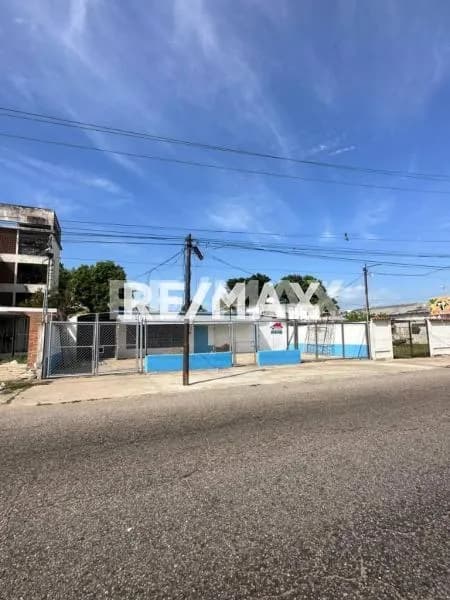 Local Comercial en Venta Sector Av. Guajira a 1 Cuadra de la Calle 72