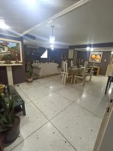 Se Vende Comodo Apartamento Ubicado En Residencia Unibel,calle Santos Michelena 007jsc
