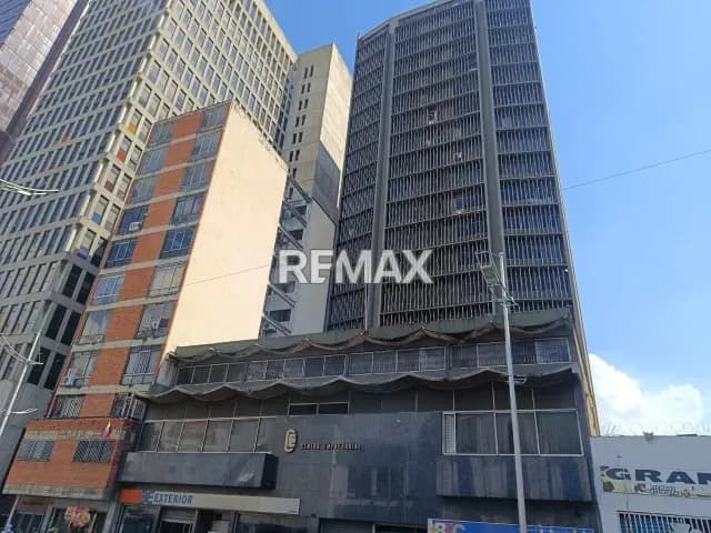 ALQUILER PRACTICA OFICINA AV.UNIVERSIDAD, 56 MTS, 1 BAÑO, 1 PUESTO TECHADO 26-34