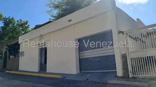 Casa En Venta Remodelada Lista Para Habitar En Terrazas Del Club Hipico, 577m2, 5h, 5b, 2p, Terraza, Calle Cerrada, Vigilancia 24h, Mls #26-11453 Bm