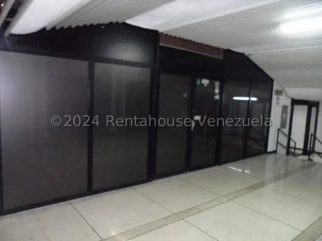Comercial (Oficina) en Alquiler en Los Ruices, Distrito Metropolitano