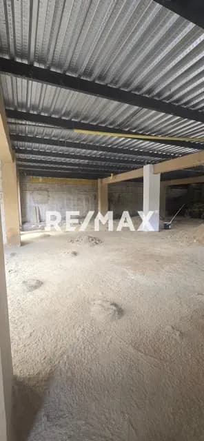 En Alquiler Local en Naguanagus 800m2