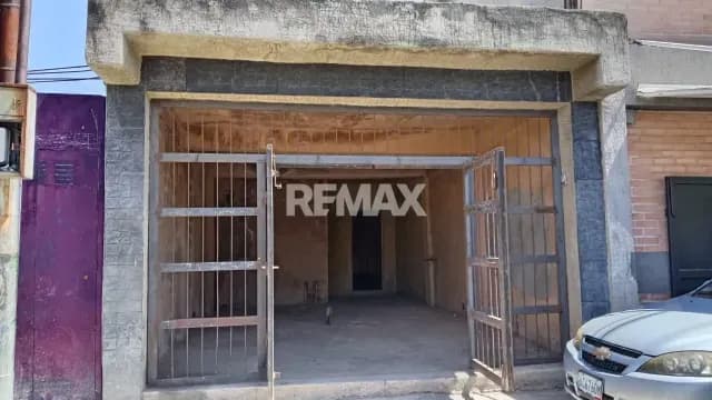 Local Comercial en Venta – Obra Gris, 90 m², Los Samanes