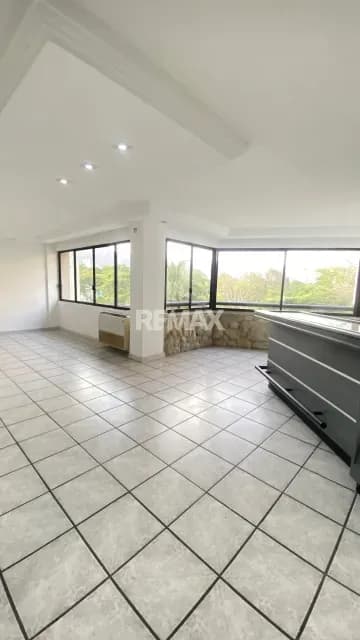 AMPLIO Y CÓMODO APARTAMENTO EN LOS MANGOS