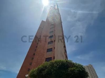 Av. Bella Vista, Conjunto Residencial Torre de Europa I