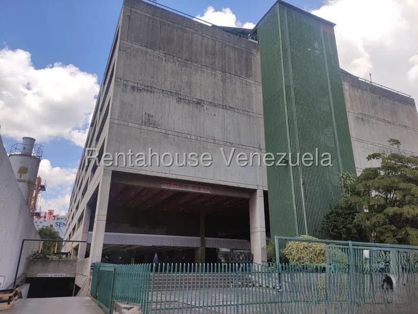 Comercial (Oficina) en Alquiler en Los Ruices, Distrito Metropolitano