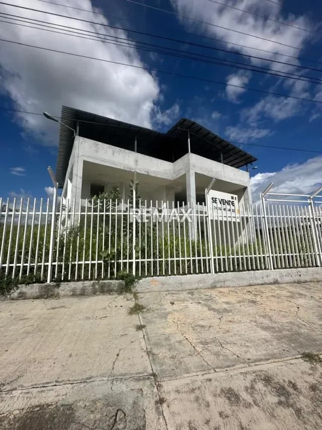 Oportunidad de Alquiler de Galpon