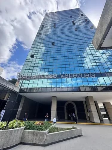 Amplia Oficina En Venta El Bosque, Torre Credicard 25-15739 Mvg
