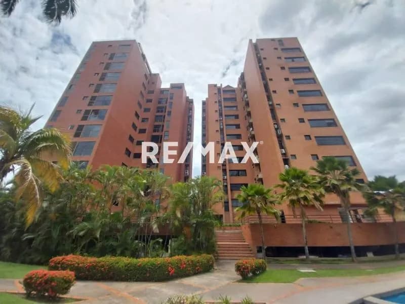 Venta Pent-house Urb Guaracarima Conjunto Residencial Cañaveral La Victoria