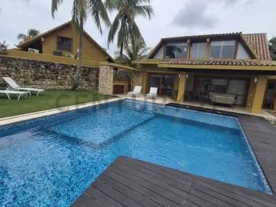 Casa en venta - $350k