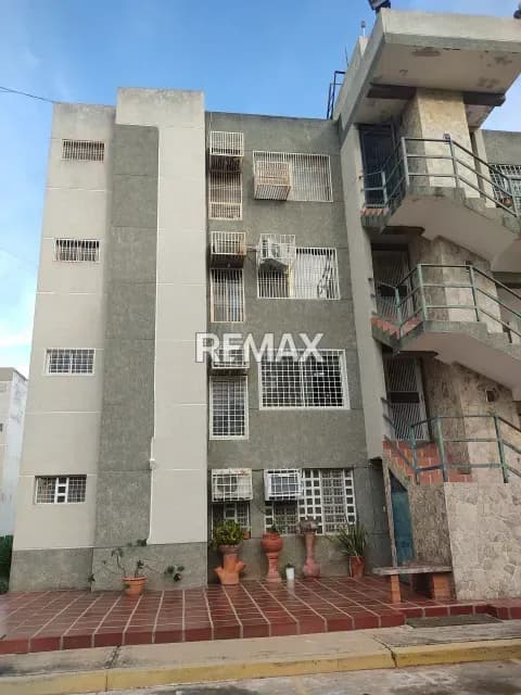Apartamento en Conjunto Residencial Combinado La Victoria. Maracaibo