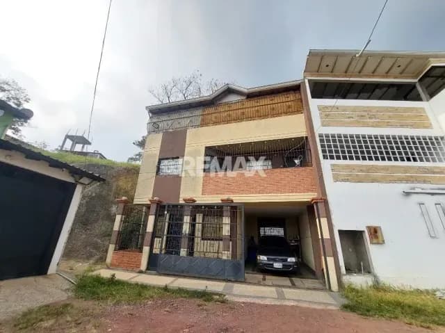 Se Vende Casa En la Laguna de Palmira, Municipio Guasimos, Edo. Táchira
