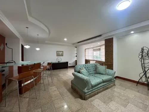 Apartamento En Alquiler 170 Metros. Ubicado En El Parral, Residencias Marfil Suites 1. Ag