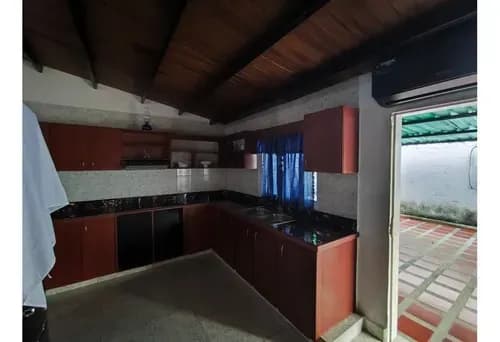 Casa Urb El Faro Zona Industrial Ve17-197zi-mtru